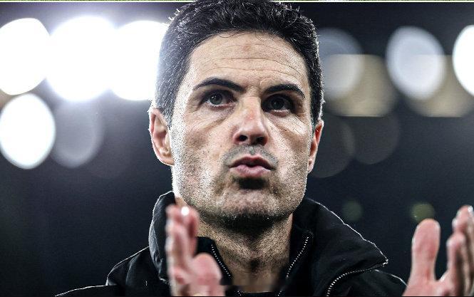 前阿森纳后卫蒙雷亚尔表示：我记得球员时期我和卡索拉曾带着家人去阿尔特塔家吃饭，当