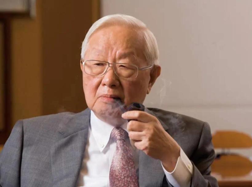 台积电创始人张忠谋，受访时再次语出惊人：“我真的认为，我的国家——美国，仍然是世
