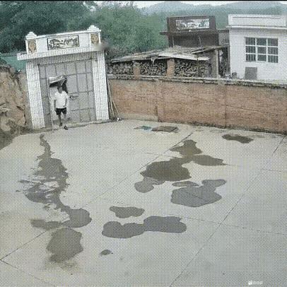 这是我从拼夕夕十元包邮装的监控，总觉得哪里怪怪的。