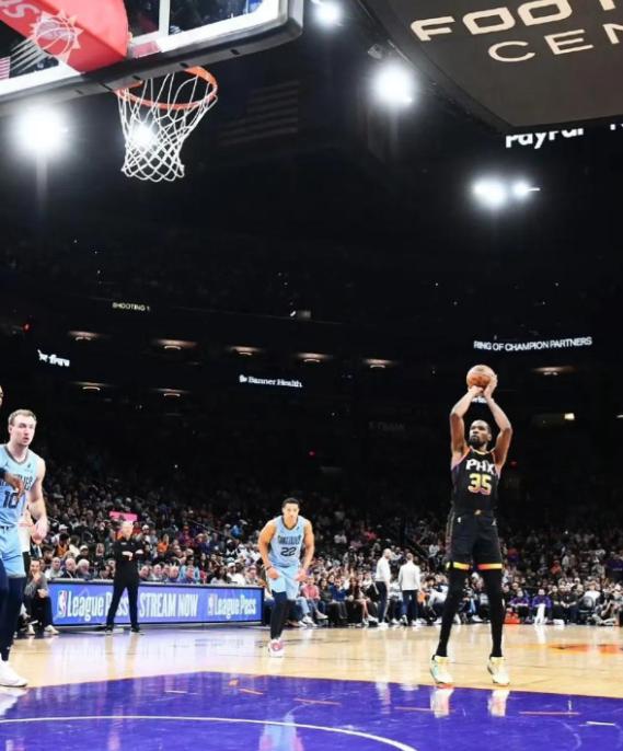 有人问，为什么NBA在中国没有以前火了？举个例子就明白了，一场NBA比赛整整四十