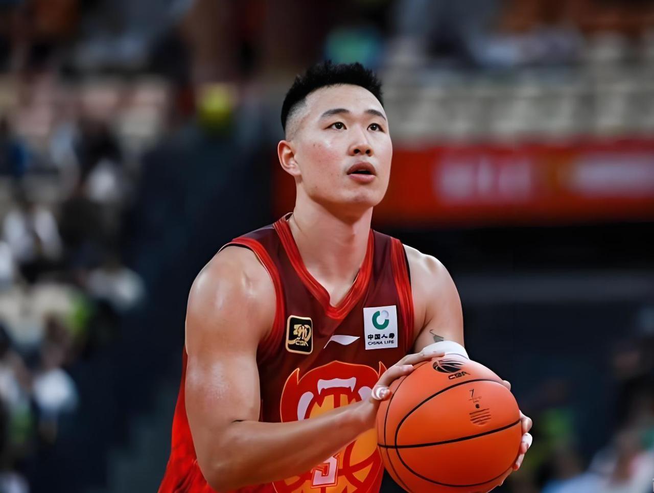 男篮再出超级后卫！轰43分，比外援还牛，球迷：郭士强看到了吧CBA常规赛第21