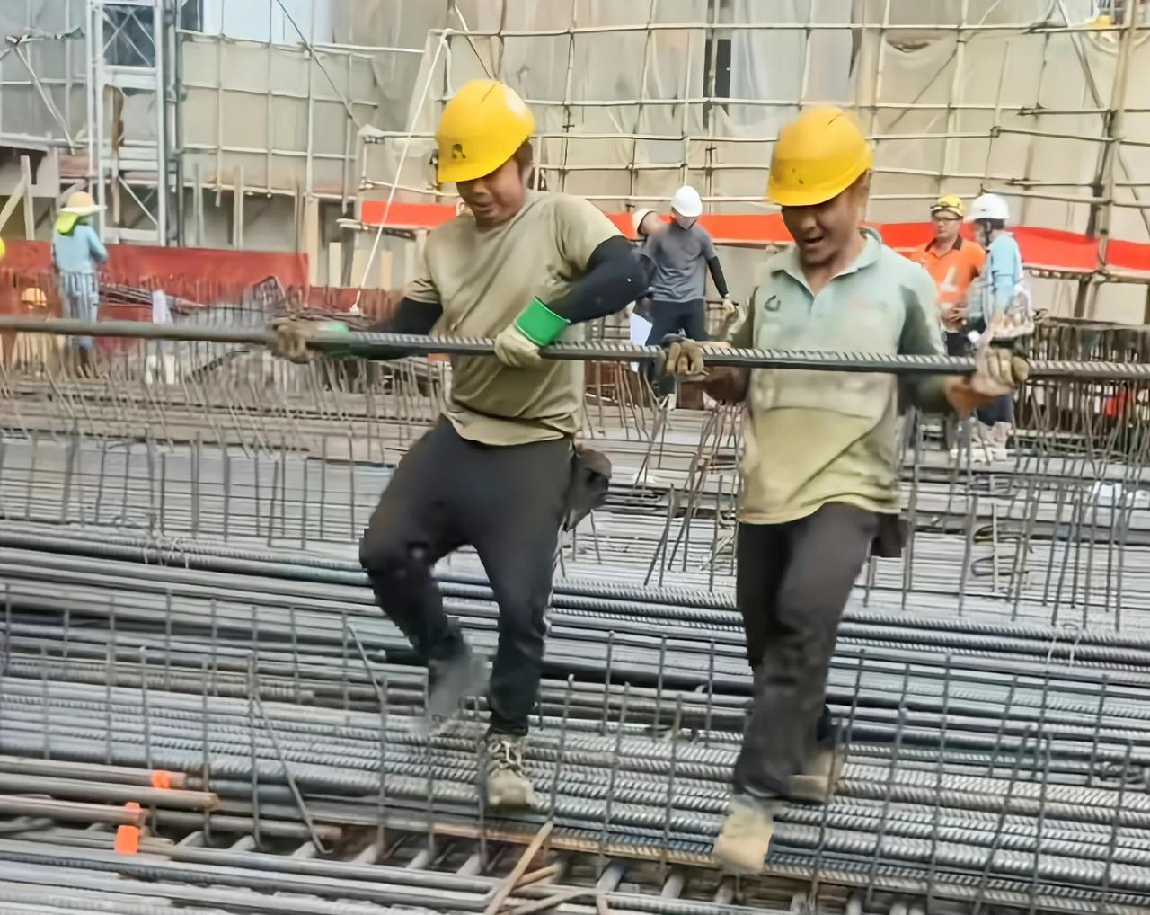 香港轧铁工人（钢筋工）3000一天？最近一名在以色列打工的泰安人曝出自己一个月