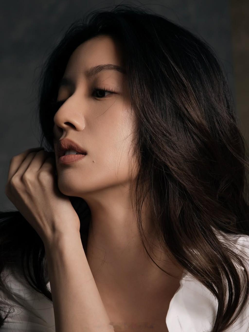 星岛：蔡思贝宣布离巢TVB完结13年旅程「告别温室」点名多谢3恩师感激公司指