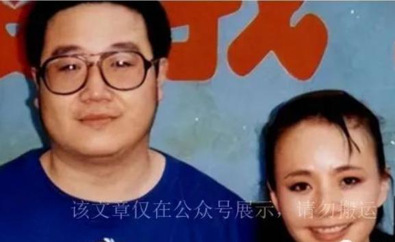 1997年宋丹丹和英达离婚后，英达表示：愿意将一套价值300万的房子送给宋丹丹，