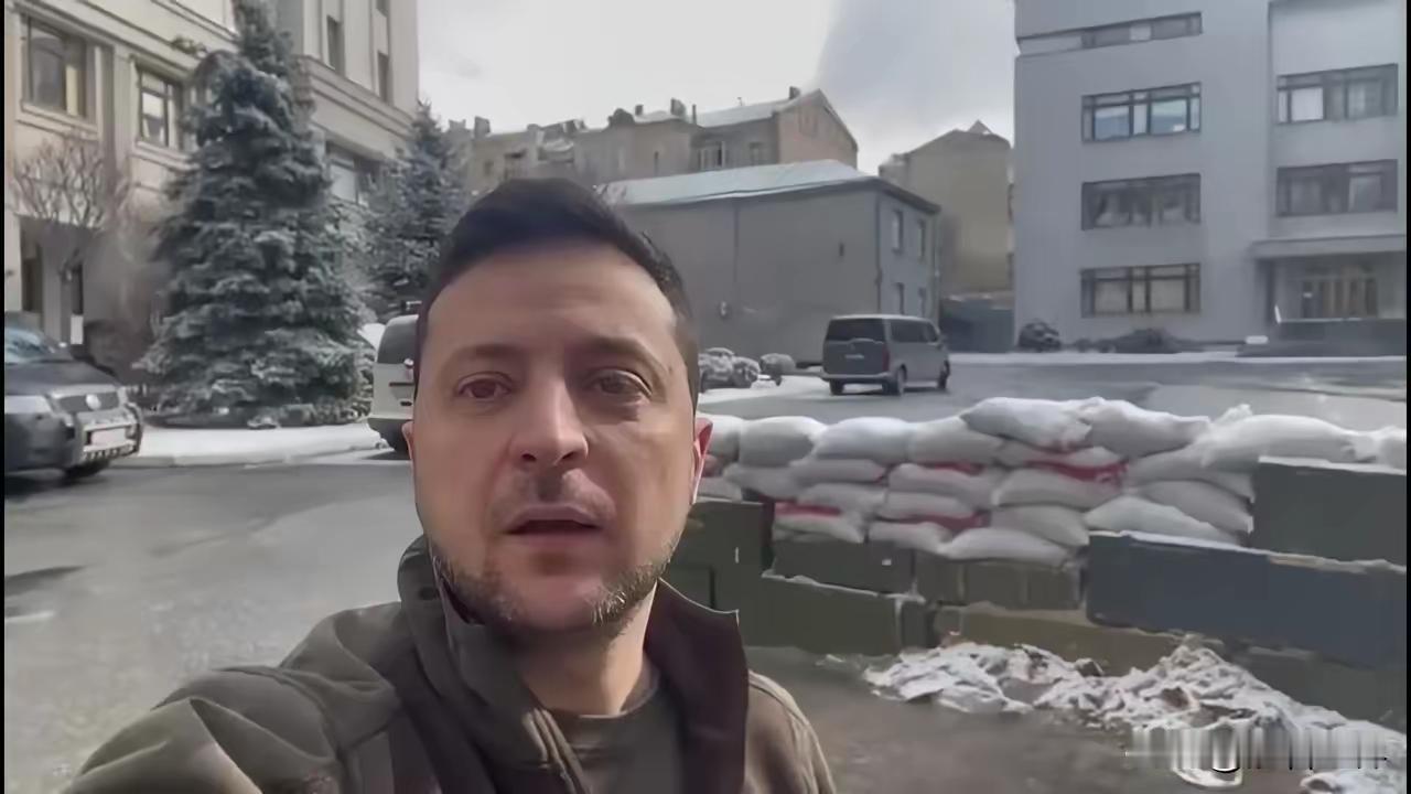 和大家回顾一下俄乌战争的开始…俄罗斯于2022年2月24日对乌克兰发起"特别