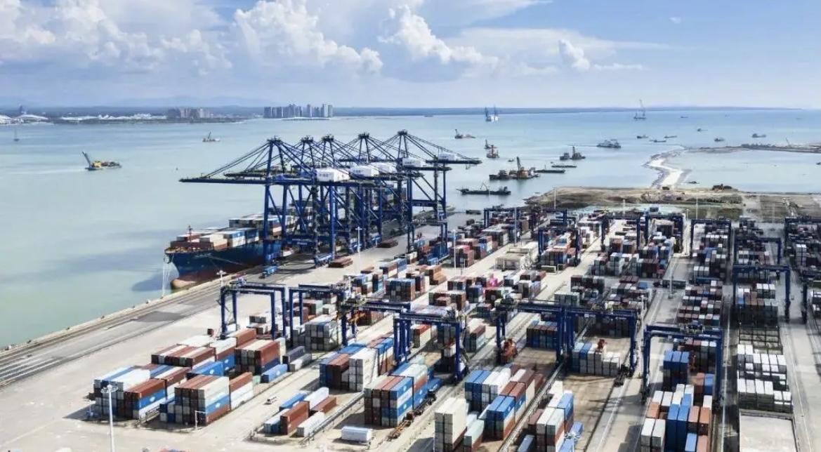 海南封关，一箭三雕妙哉！第一，整个海南省将成为全世界有史以来面积最大的自由贸易