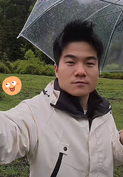 董宇辉最近怎么无故被人拿来批评了？据说聂骂得很厉害！完了之后，吃瓜群众分为两派，