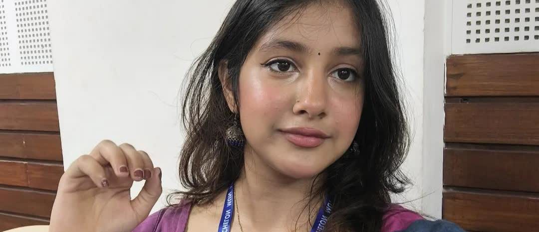 本想着终于接待一位略显清纯的印度阿三妹，谁知道竟跌破眼镜！如下图这个阿三妹看上去