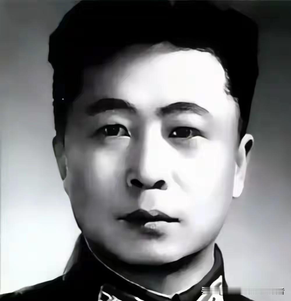 1957年9月，人民文学出版社推出了一部长篇小说，首印五万册三天就卖光了，后续加