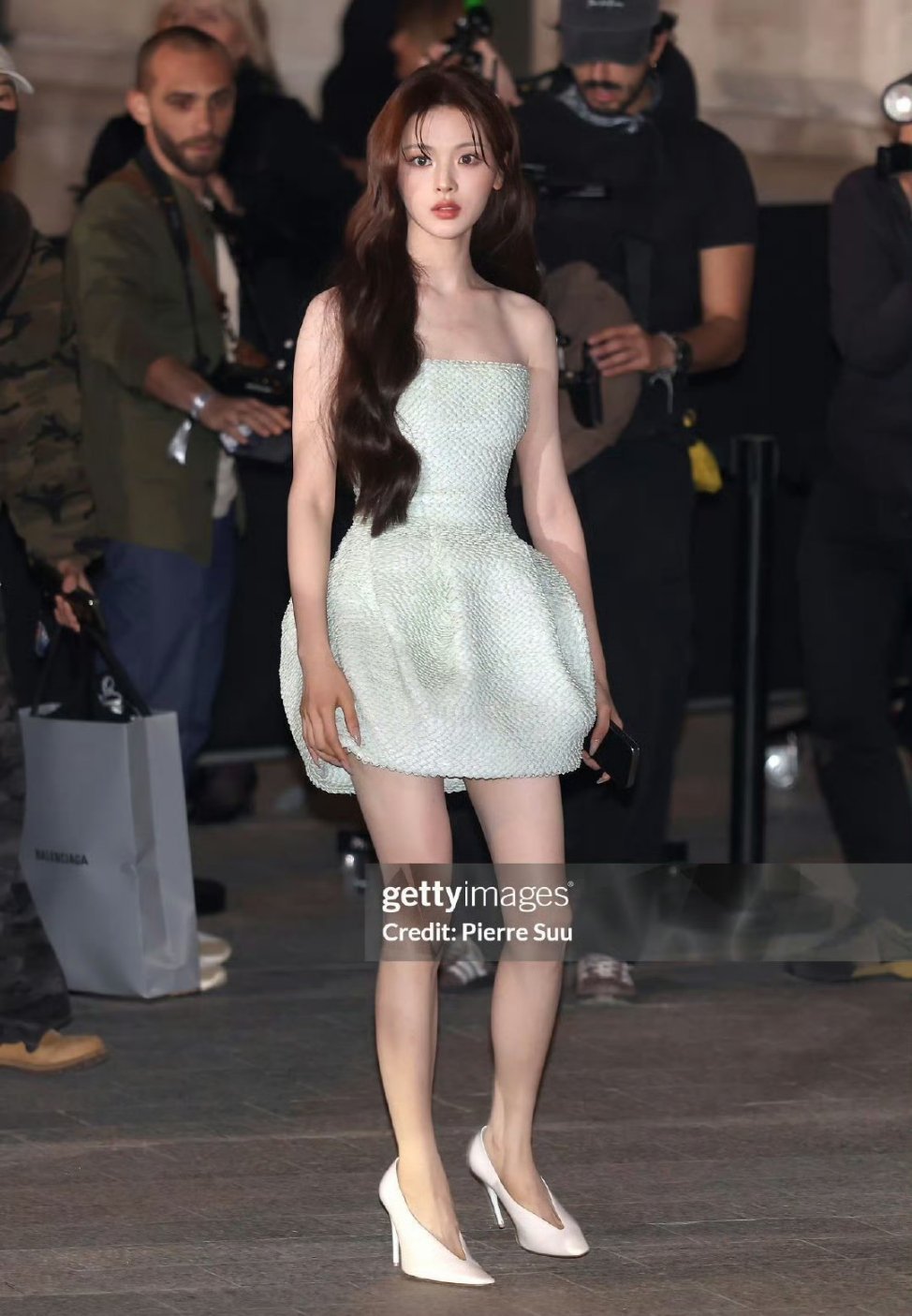 杨超越、章若楠、陈都灵、袁一琦的时装周G社生图，大家更喜欢谁的造型