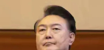 尹锡悦真硬气，就是不说一句话韩国总统尹锡悦摊上大事儿了！