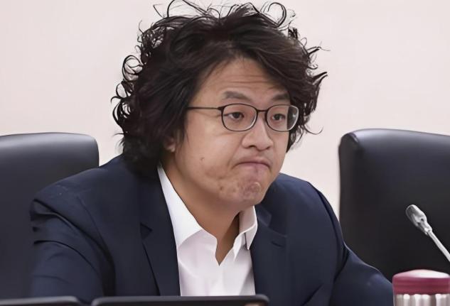 沈伯洋再发新声。沈伯洋最近又在网上说话了。他说自从被大陆列为“台独”顽固分子