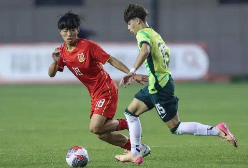 如果U16国足生死战面对澳大利亚，我们就不用算分了。U16国足的实力远在澳大利亚