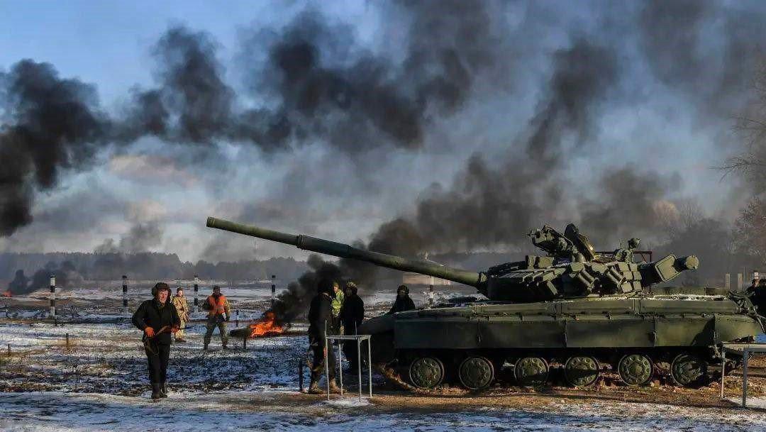 【琅河财经】看了伊朗的经济体系，真的吓了一跳。伊朗的经济构架里，有两个独特且逆天