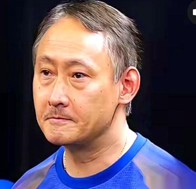 看到网传的这则关于2026年赛场的体育新闻，我只觉得这出戏极其荒诞。前脚，张本