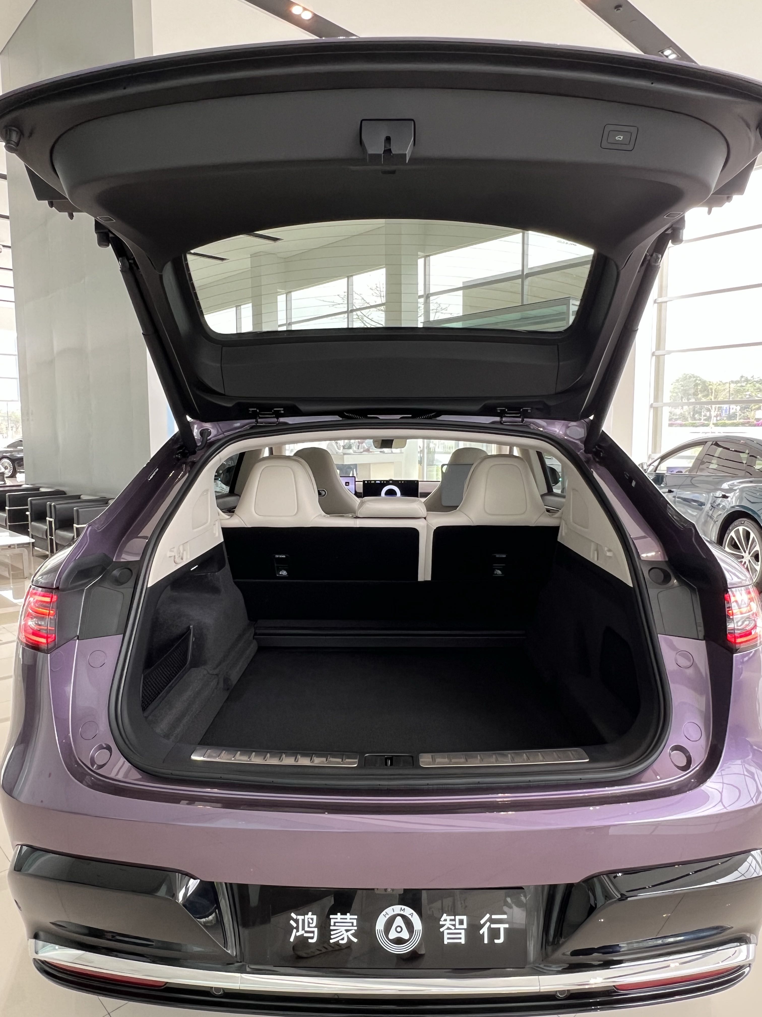 短短20公里试驾，我被智界R7这套智驾震住了，90%的人低估了它