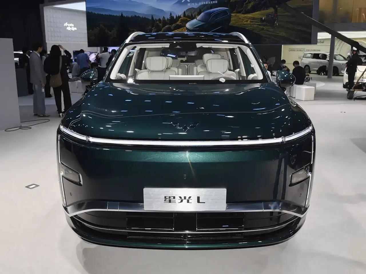 不要听别人瞎忽悠，六座SUV这样买：60万——问界M9。50万——理想L9。