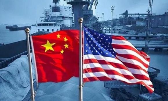 假如中国输了，美国就赢了吗？大错特错！！8月全球港口待泊运力冲到430万标箱