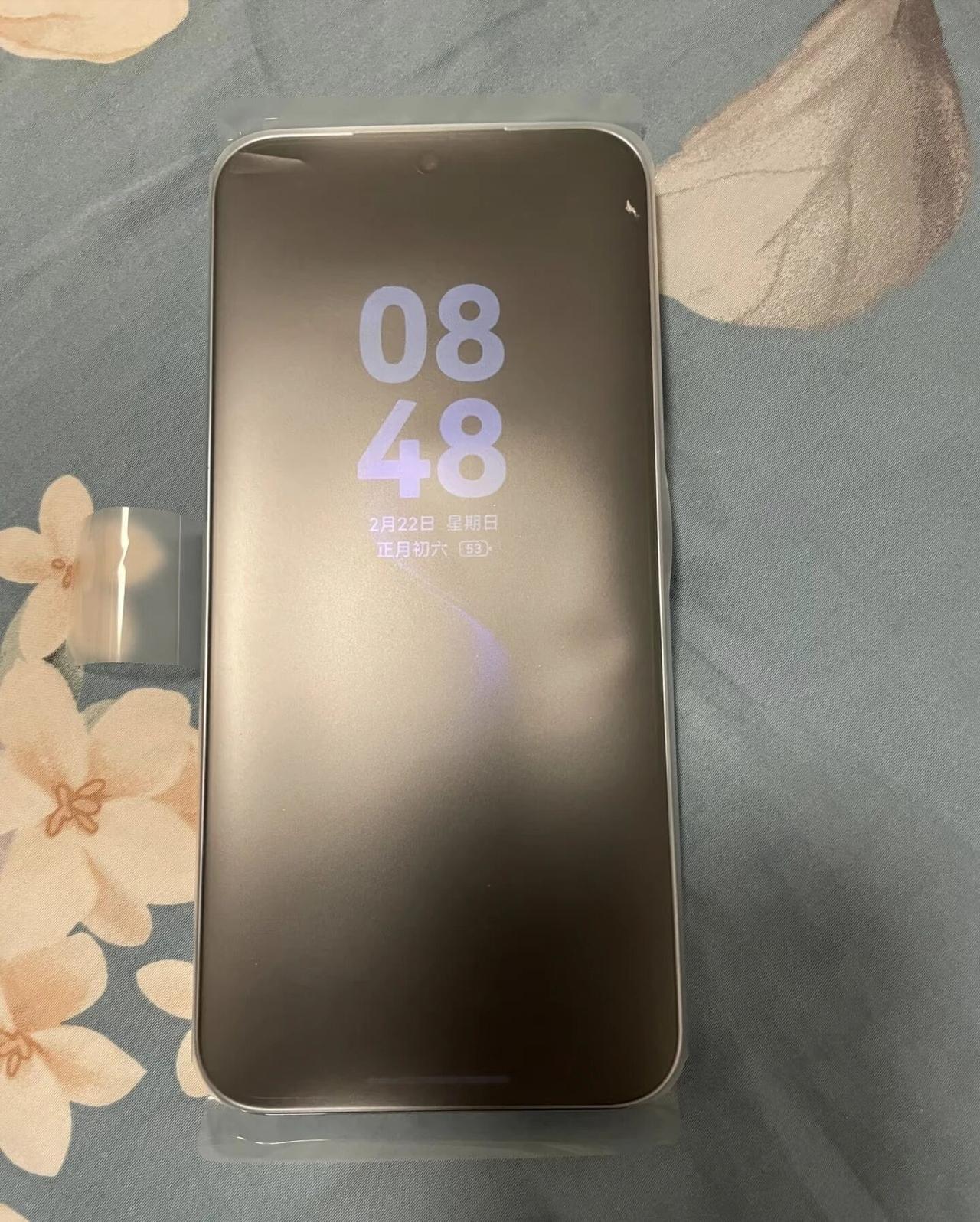 华为nova15标准版简单评价一下512g的，本来想买15pro，但是那个拿着真