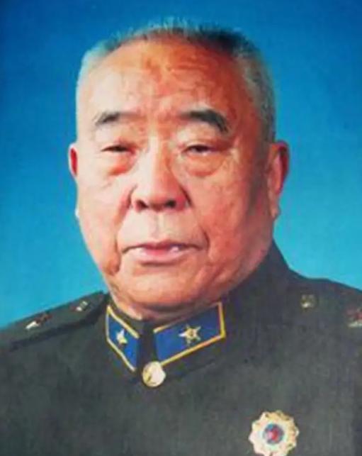 1950年的鄂西山区，国民党残部勾结地方土匪，盘踞在湘鄂渝交界处，烧杀抢掠，无恶