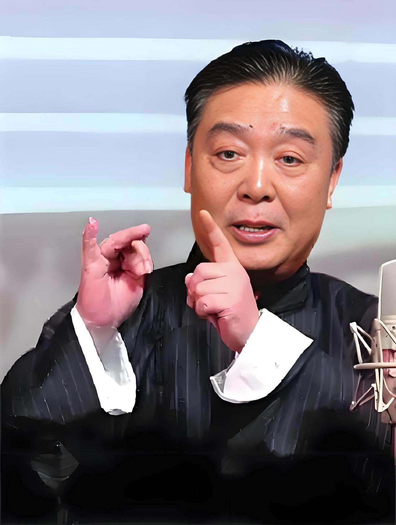 师胜杰和妻子宋燕谈恋爱的时候，妻子想去他家看看，他说什么也不让去，说去了咱俩非分