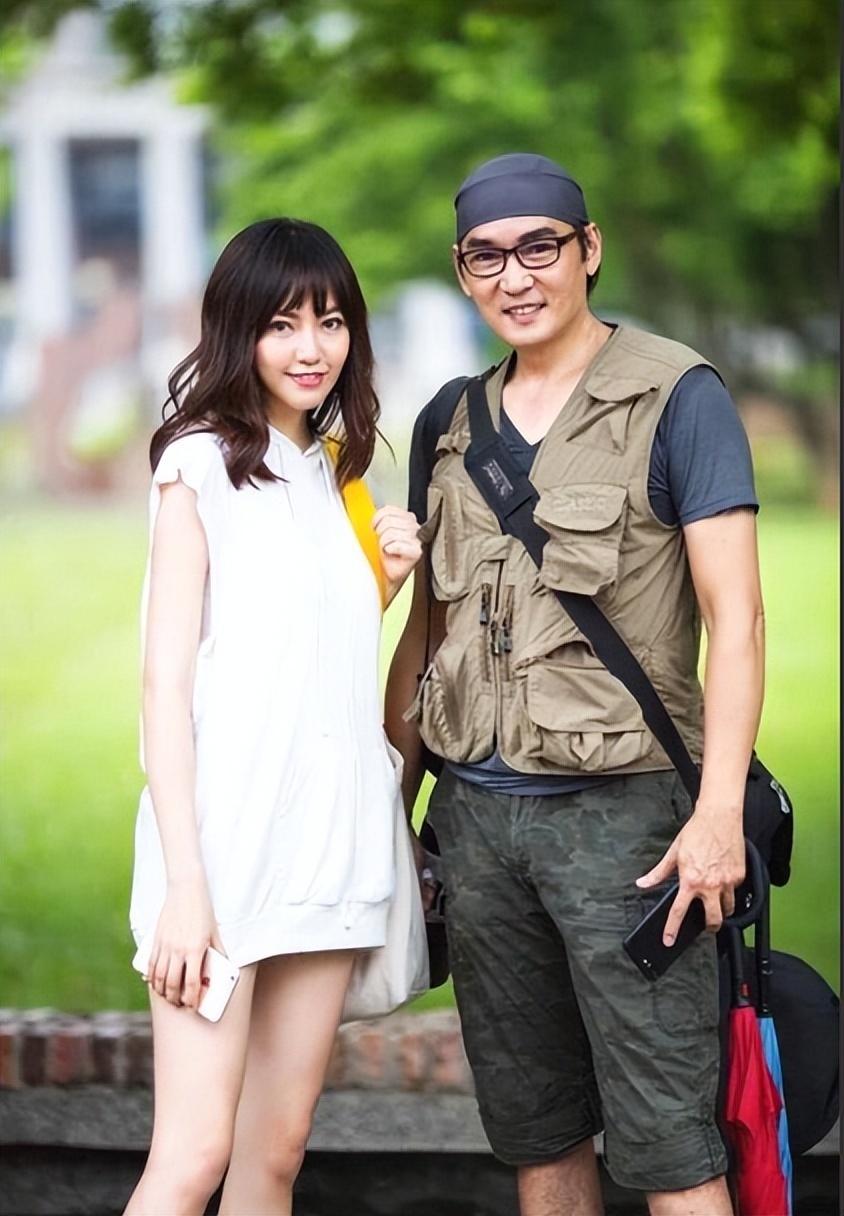 焦俊艳曾在节目里无奈吐槽：“我遇到过超离谱的‘阴阳剧本’，就像走进了一个大坑！”