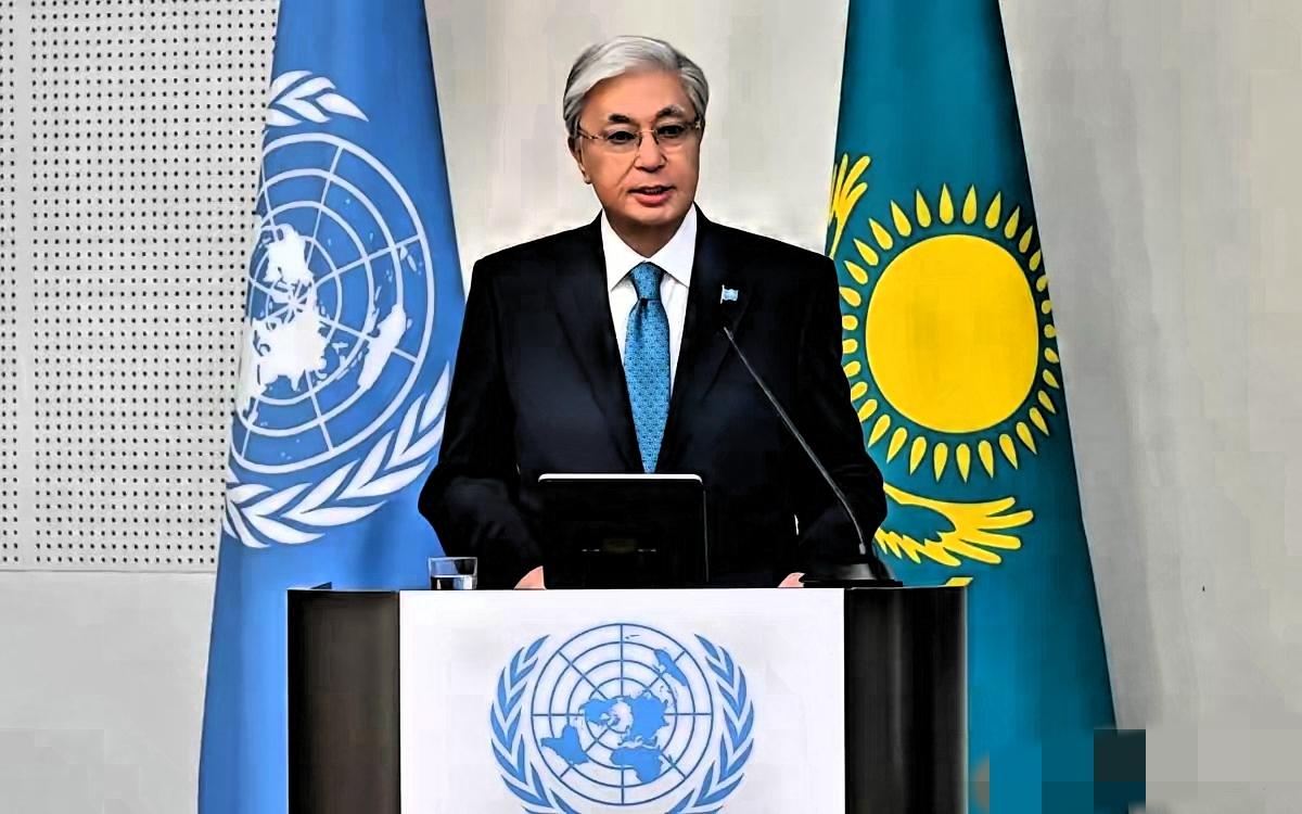 哈萨克斯坦或将支持日本“入常”？12月19日，托卡耶夫在东京联合国大学发表演讲，