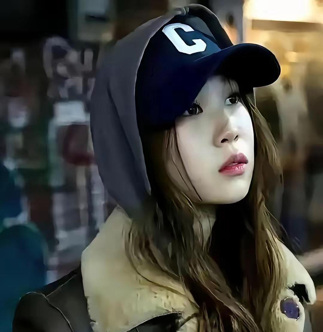 小沈阳，笑不活了！​今天才知道，原来沈佳润在韩国出道签约的那家公司老板就是亲爹