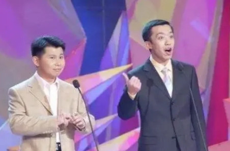 有一次，主持人问李菁：你离开德云社最直接的原因是什么?李菁说了2点，却让郭德纲的