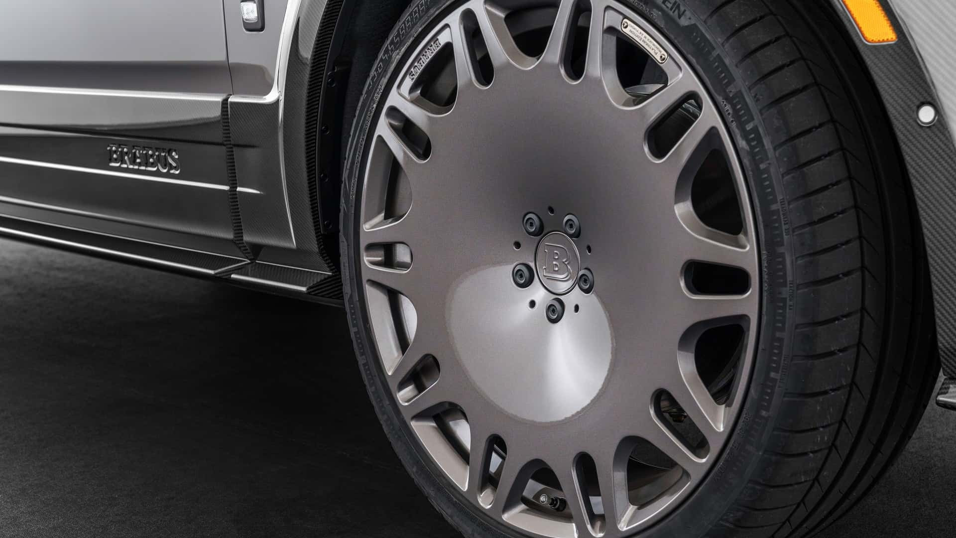 Brabus700aufBasisRolls-RoyceCullina