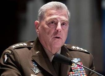 美上将再度发问：“究竟用什么方法才能击败中国？”哈佛教授查普曼直言不讳：“美国永