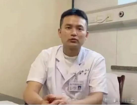 “简直就是禽兽！”2022年，湖南农民张爱国因直肠癌做了大便改道手术。谁知，他痊