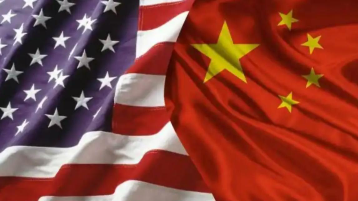 1980年啥情况？中国GDP才美国的7%，兜里没钱，锅里没粮，老百姓穿的衣服补丁
