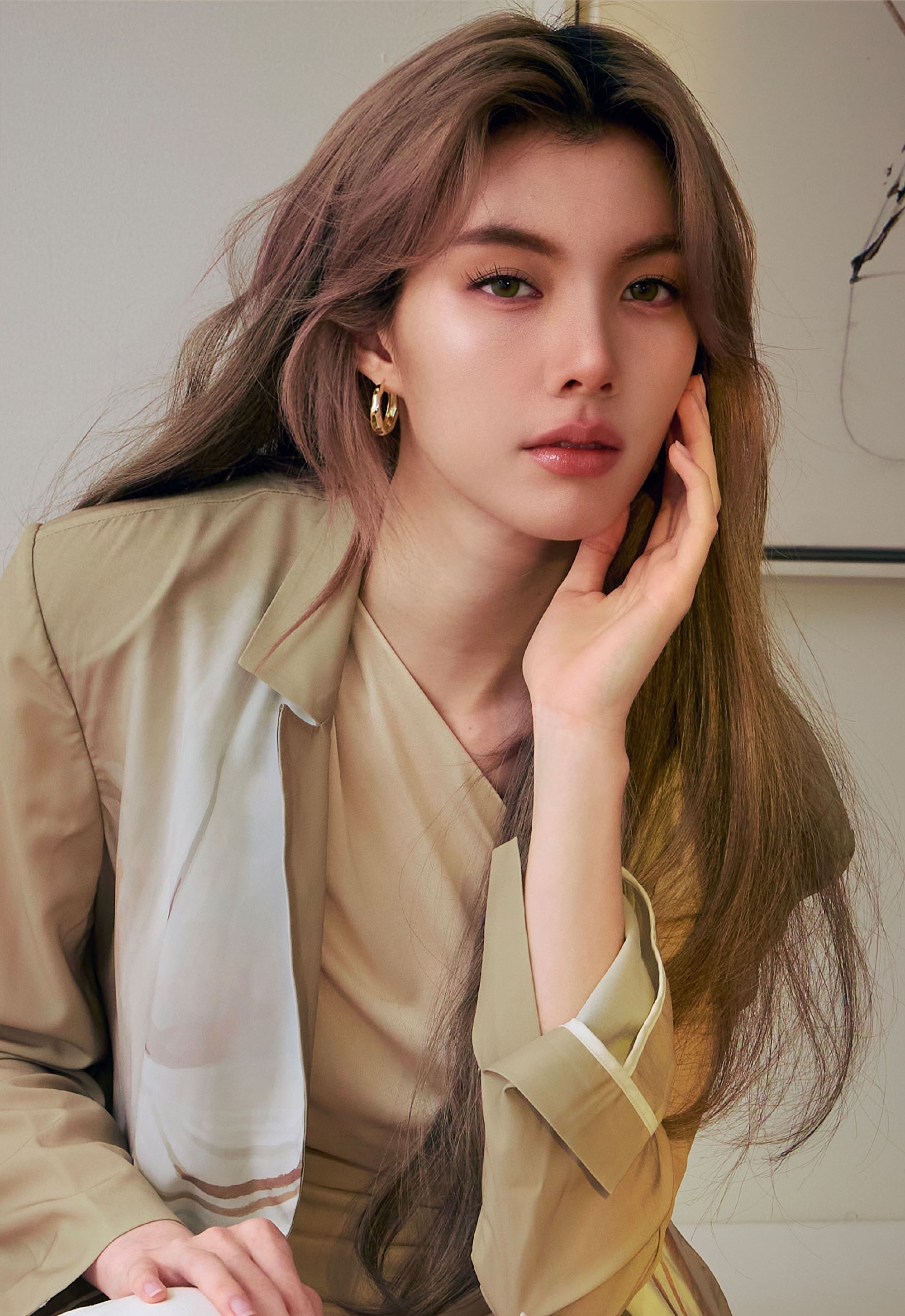 泰国性感女神：珙恩娜帕·瑟塔拉塔那彭，美到窒息！