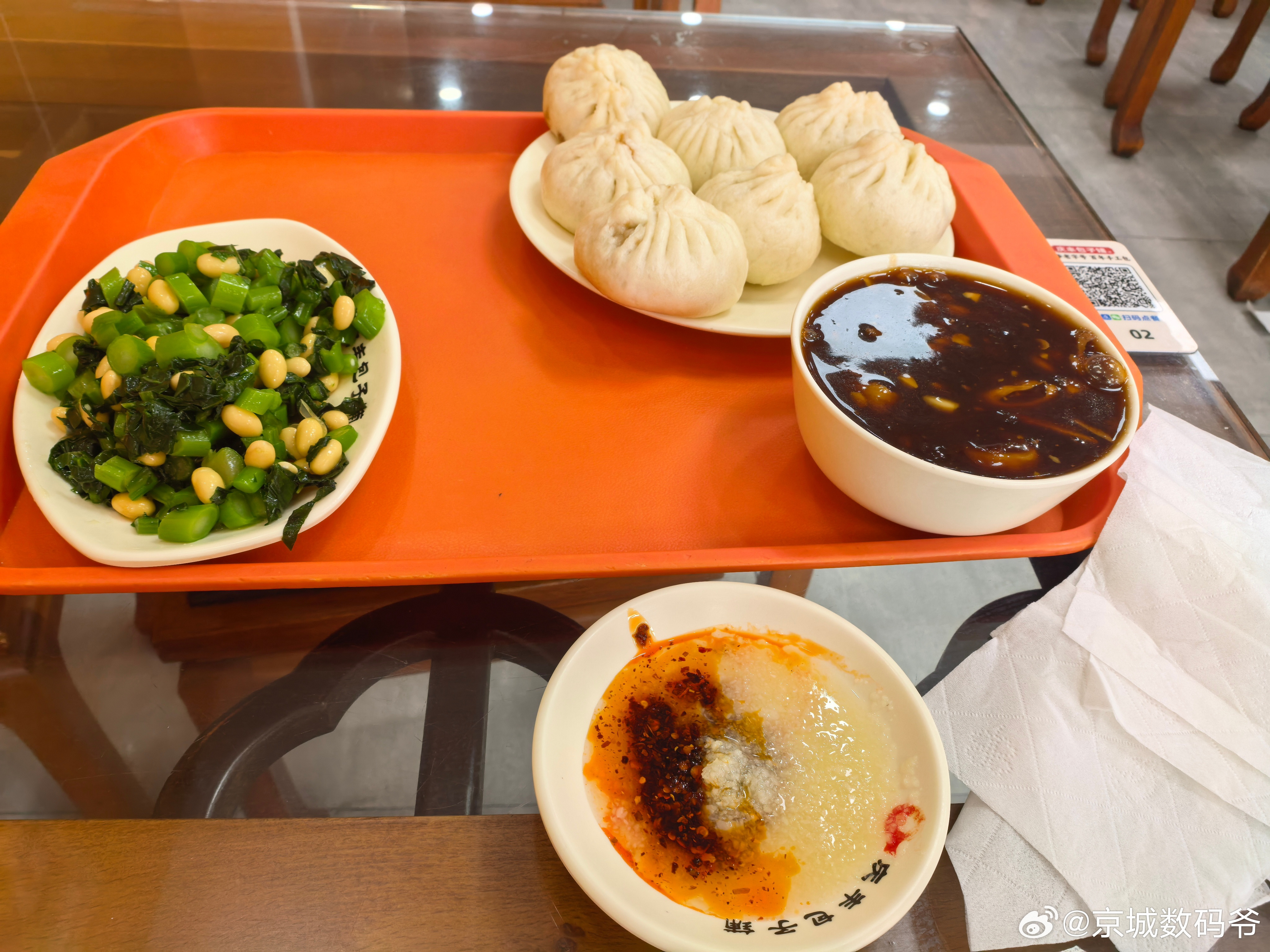 早餐，庆丰包子！