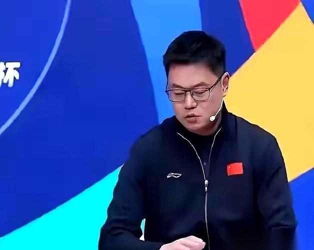 樊振东在德甲赛场2比3没打过日本选手户上隼辅，爆了个冷门。但听完刘国正和侯英超这