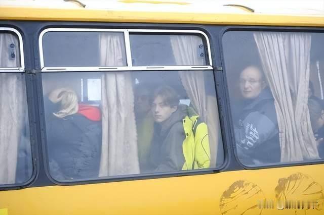 别尔哥罗德“失守”？俄罗斯大规模疏散居民，和平仍然遥遥无期来源:第一军情