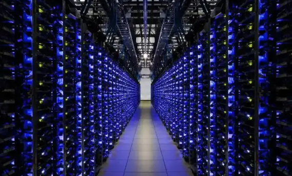 中国手握4台IPv6根服务器！美国断网威胁已成过去式？揭秘中国网络主权的铜墙铁壁！