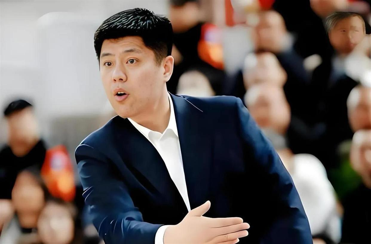 广厦爆冷输球，邱彪助潘江获胜！浙江与山西打得异常激烈，双方激战一个晚上，始终没