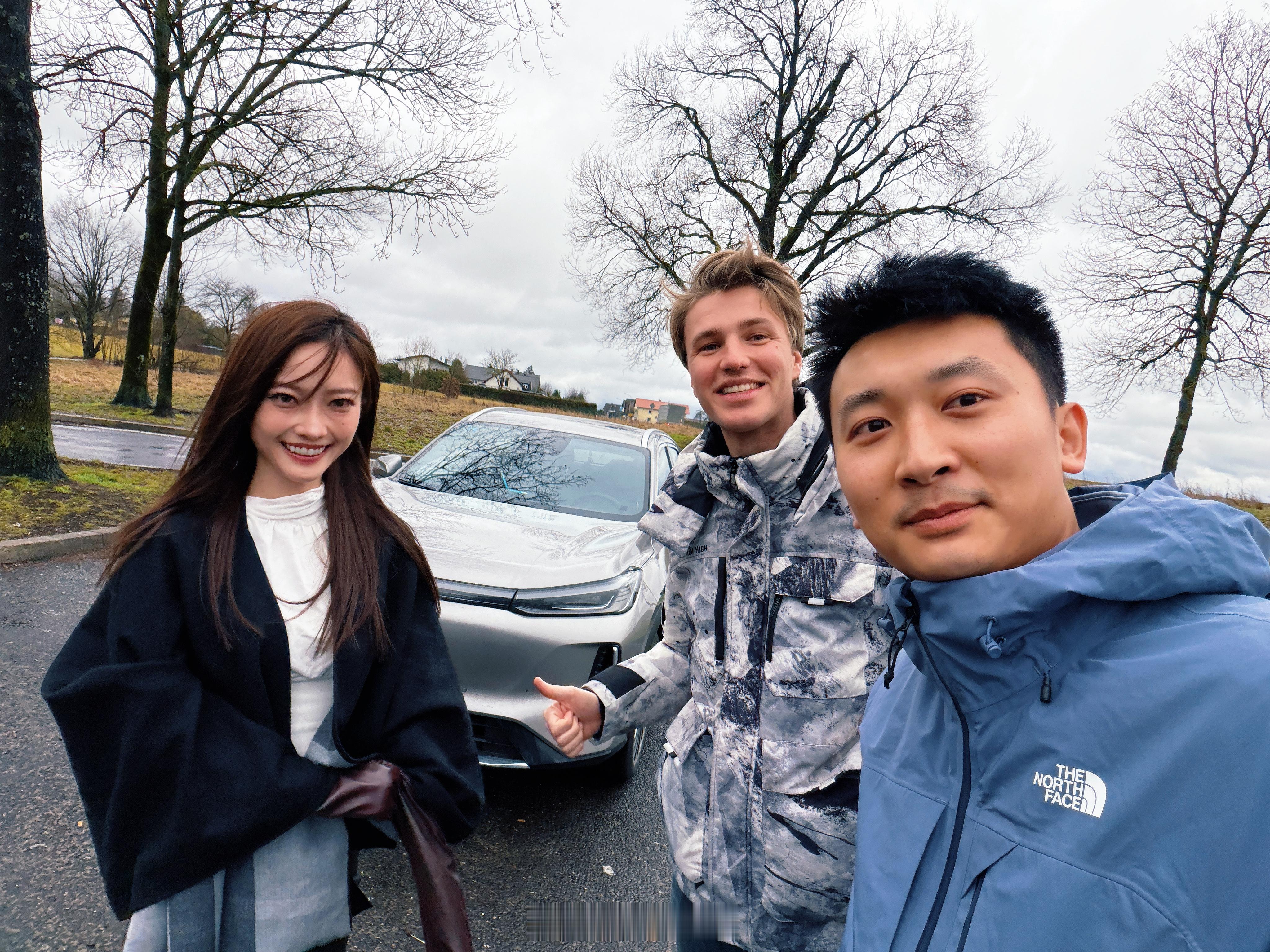 电车在海外欢迎新嘉宾英语区博主法语区博主@蒙蒙在上海今天的风也太大了