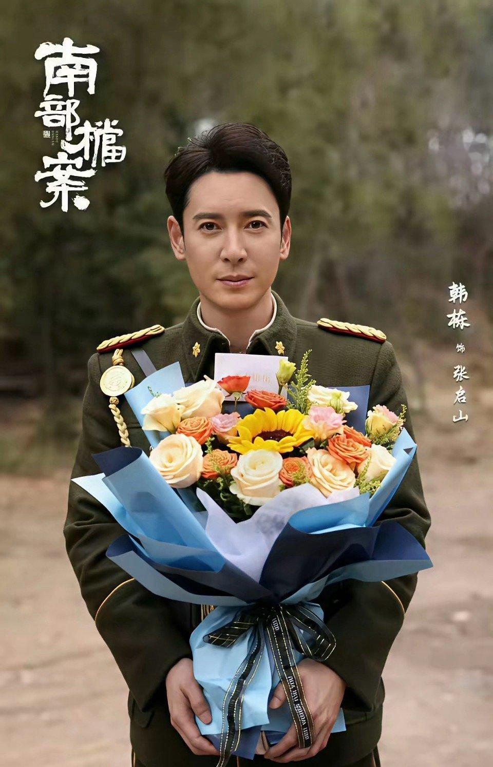 真的好像…感觉可以演双胞胎了脸盲的我，真的以为是一个人[捂脸哭]​​​