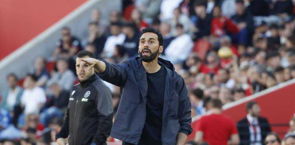 阿韦洛亚执教皇马18场5负，与阿隆索本赛季带队输球场次持平在西甲第30轮客场1-