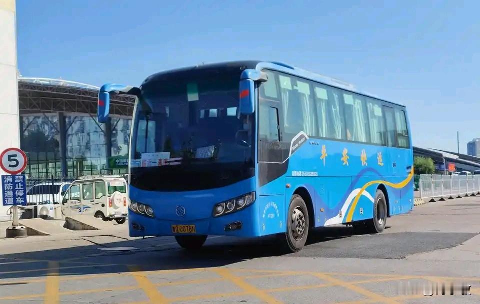 临沂的市际线路大不如从前，不过仍可以覆盖50个区县，还是很强的。