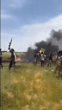 快讯！中国FK-2000防空导弹，击落一架伊尔-76运输机。11月5日，一架由