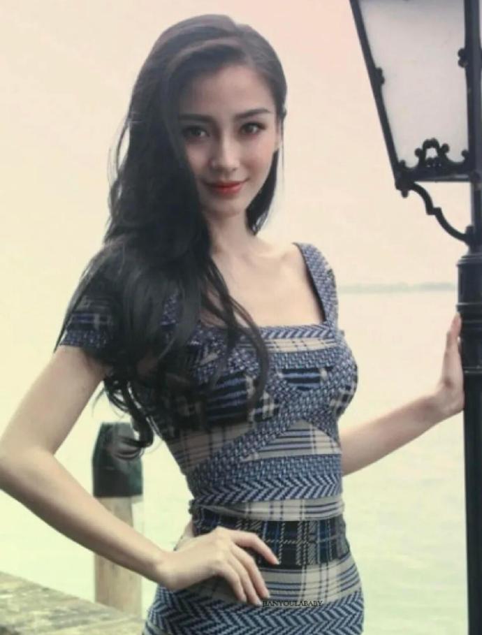 有人知道baby这条裙子是什么牌子的吗？​​​