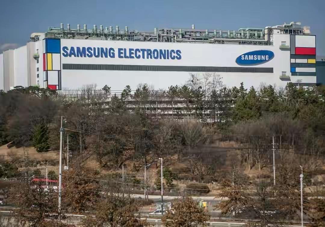 华盛顿芯片禁令松口了，里头啥门道？美国那边点头了，同意三星电子和SK海力