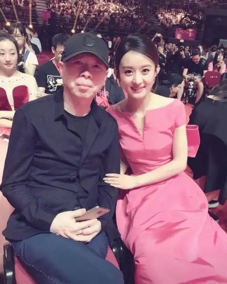 中国第一狗仔卓伟回应赵丽颖的出身和各种黑点传闻，只说了一句“英雄不怕出身低”，也