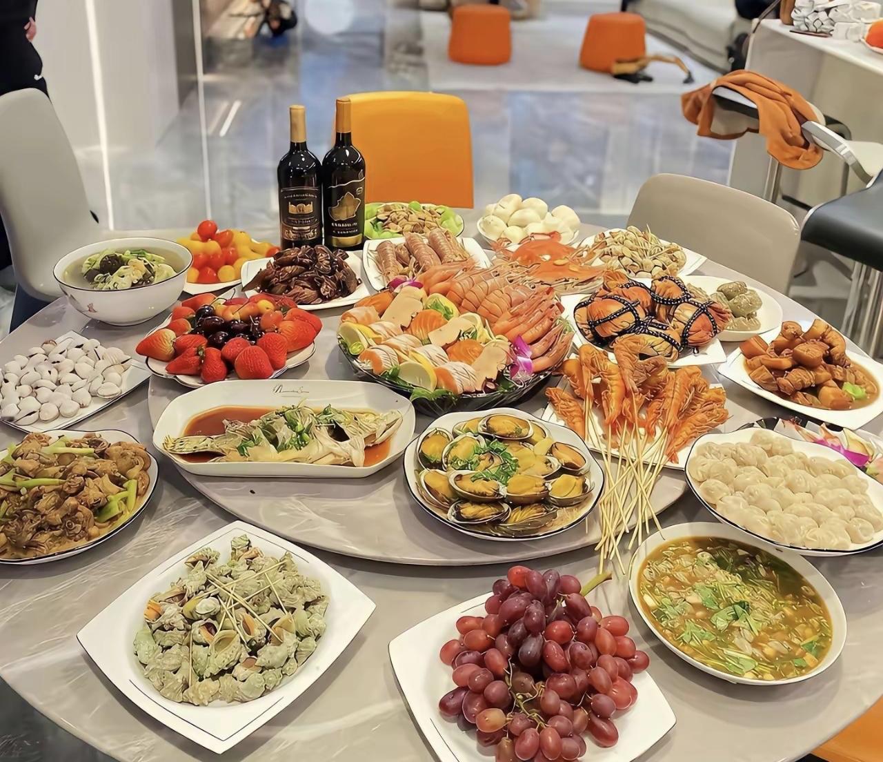 这个年夜饭算什么水平[呲牙笑]