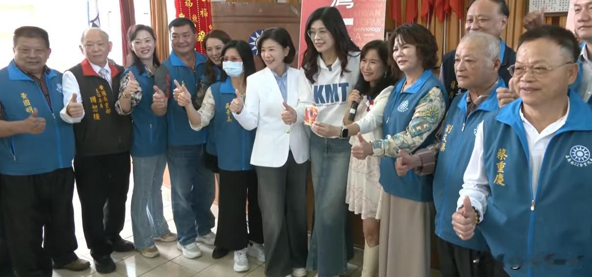 郑丽文出席嘉义县新春团拜王育敏仍不敢参选国民党主席郑丽文今天（26日）上