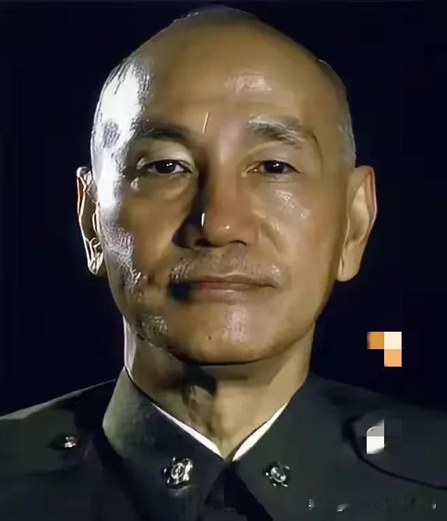 台湾icon有个学者叫蔡正元icon，说蒋介石icon一直想葬在南京中山陵边上，